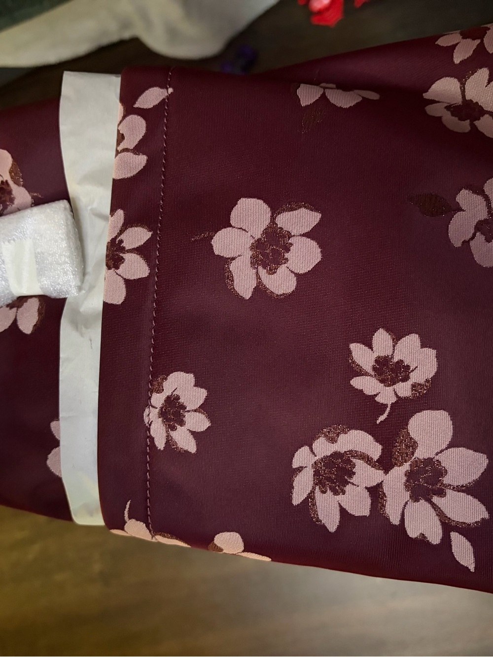 NWT Kate Spade Chelsea Weekender Deep Berry & Blush Pink Floral Overnight Bag - Picture 4 of 11